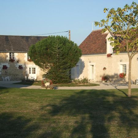 Chambres Des Rosiers Sennevieres Εξωτερικό φωτογραφία