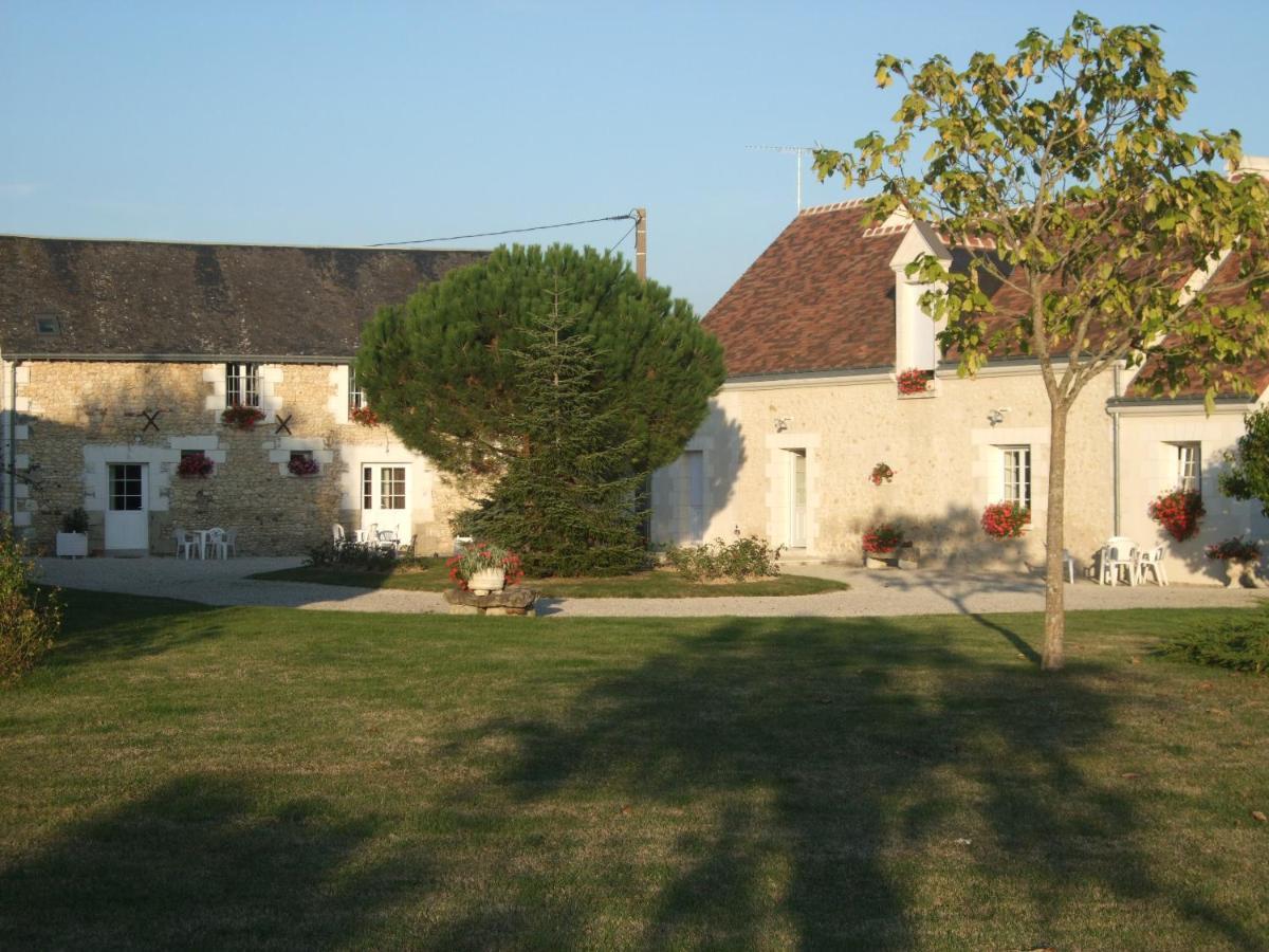 Chambres Des Rosiers Sennevieres Εξωτερικό φωτογραφία